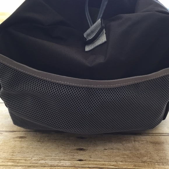 JAY-Z 4:44 tour duffle - Picture 3 of 5